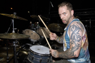 Schirenc Plays Pungent Stench
